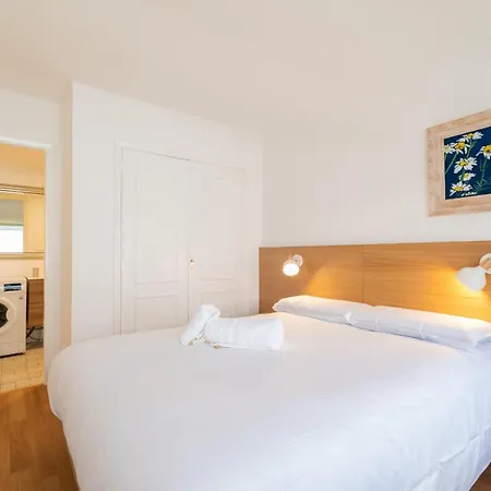 Διαμέρισμα Elegante Apt. P/4 En El Centro De C/wifi Βίγκο