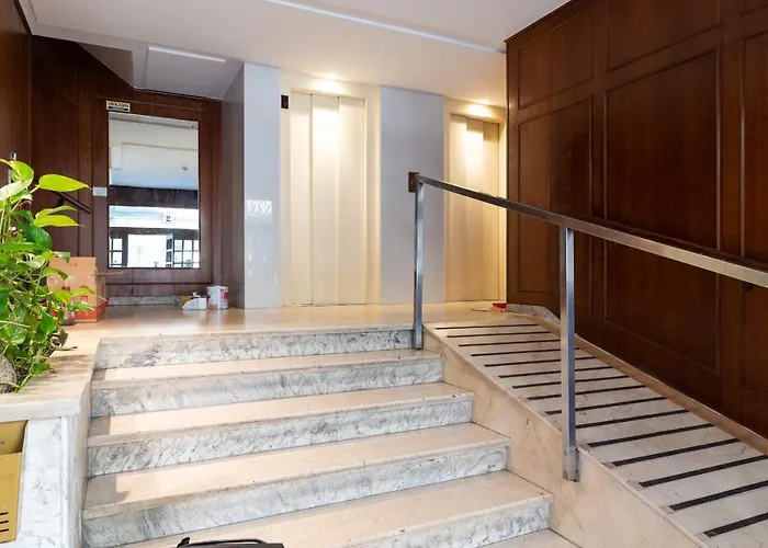 Elegante Apt. P/4 En El Centro De C/wifi * Vigo